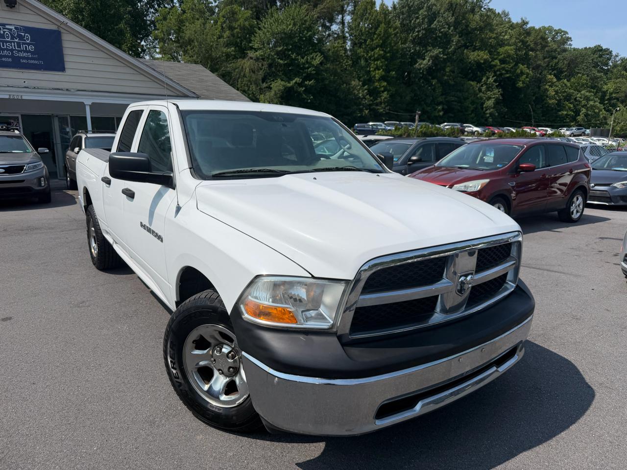 RAM 1500 4WD Quad Cab 140.5" ST 2012