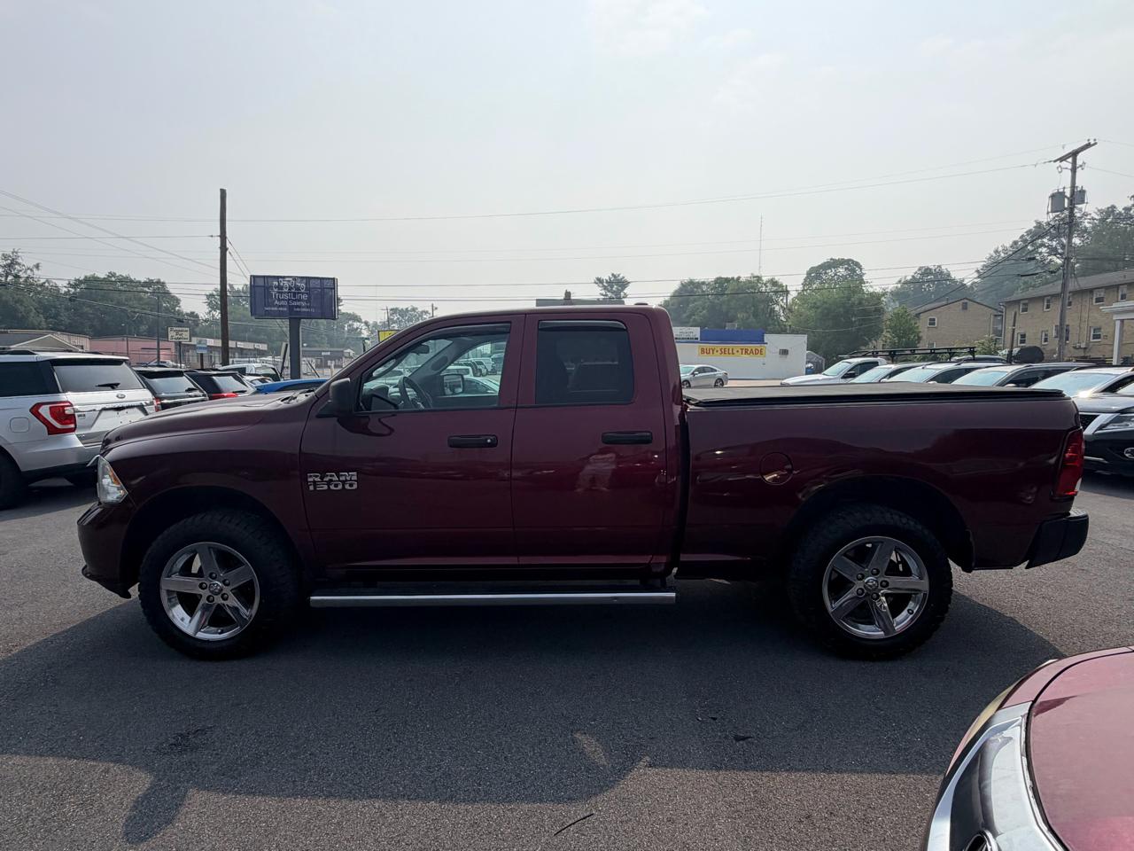 RAM 1500 Tradesman 4x4 Quad Cab 6'4" Box 2018