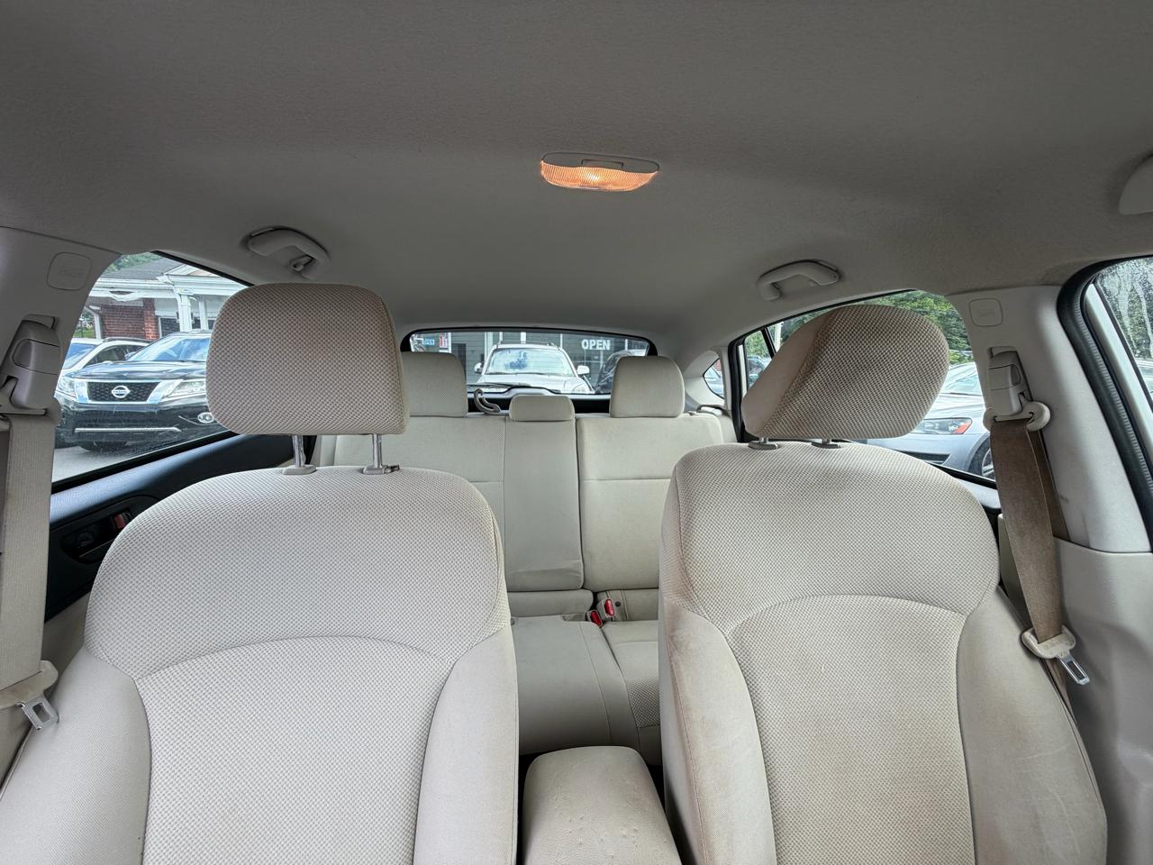 Subaru Impreza 2.0i 4-Door 2012
