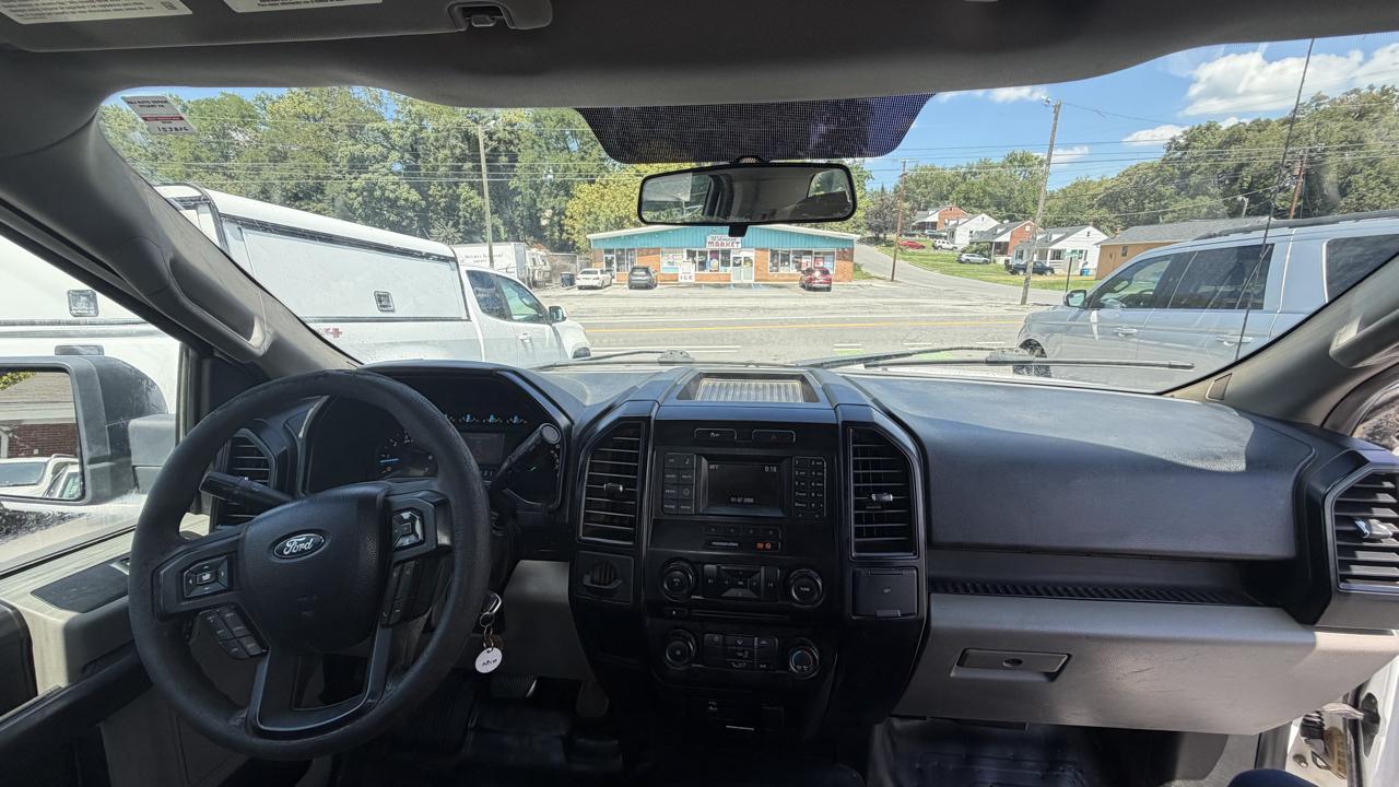 Ford F-150 XL 6.5-ft. Bed 2WD 2016