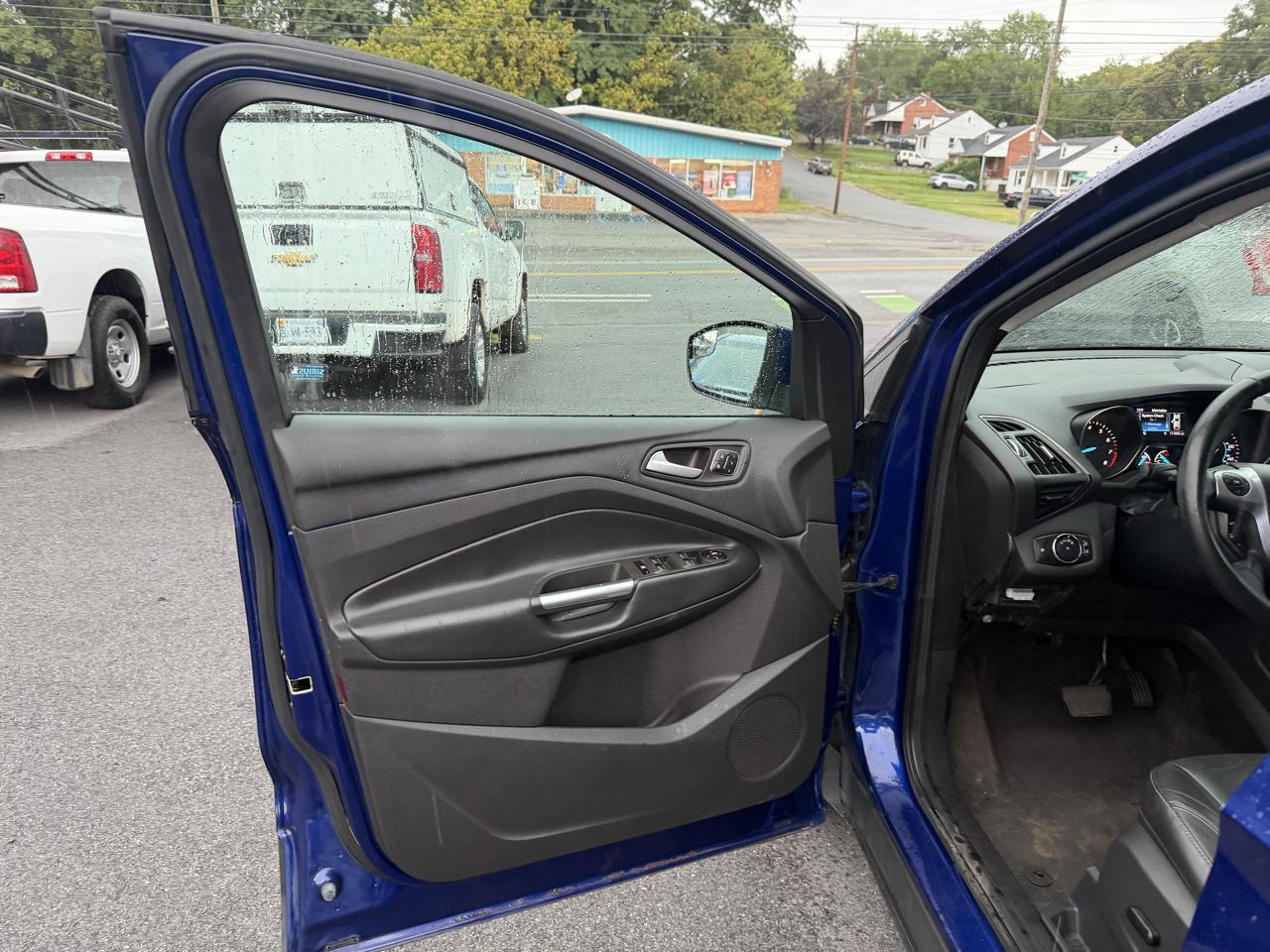Ford Escape Titanium FWD 2014