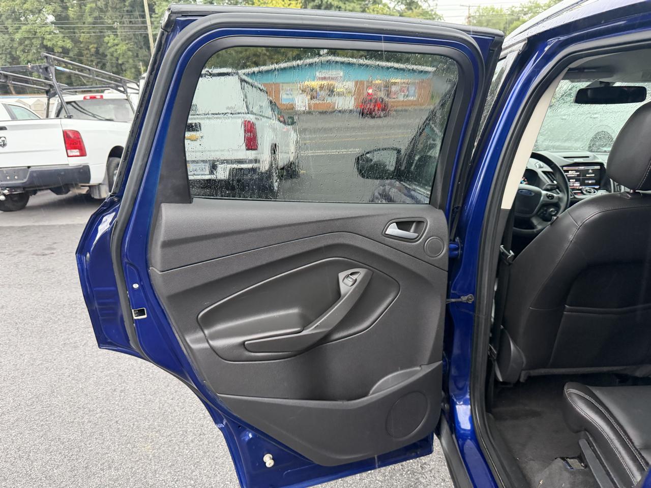 Ford Escape Titanium FWD 2014