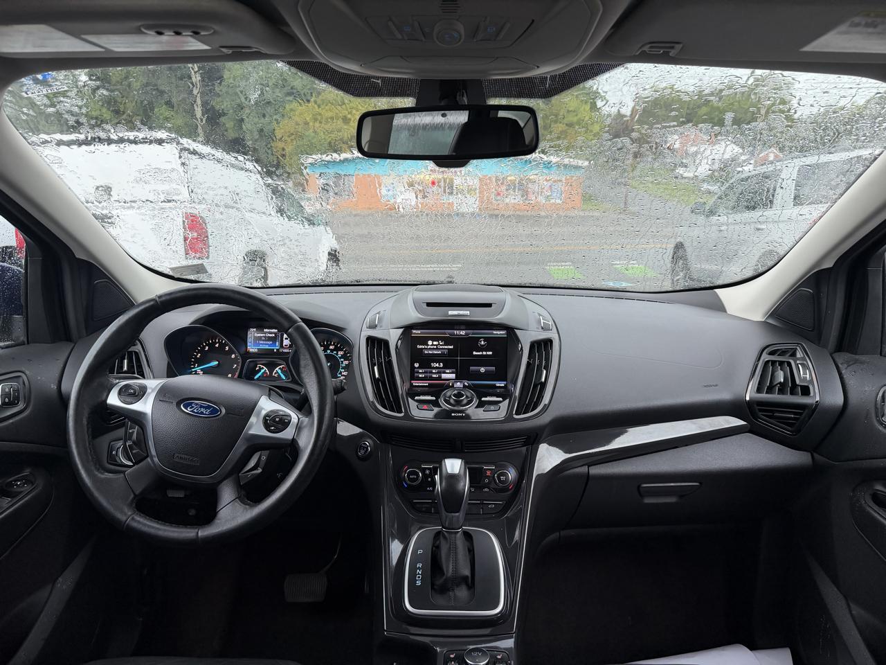 Ford Escape Titanium FWD 2014