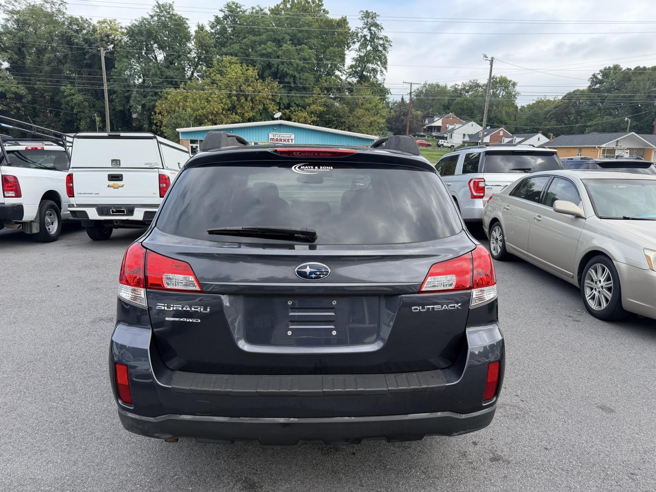 Subaru Outback 2.5i Premium 2010