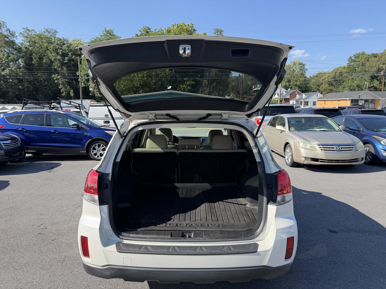 Subaru Outback 2.5i Limited 2013