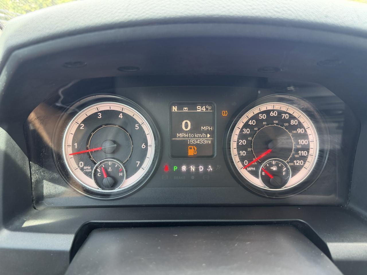 RAM 1500 Tradesman Quad Cab 2016
