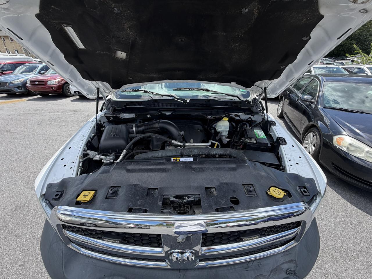 RAM 1500 Tradesman Quad Cab 2016