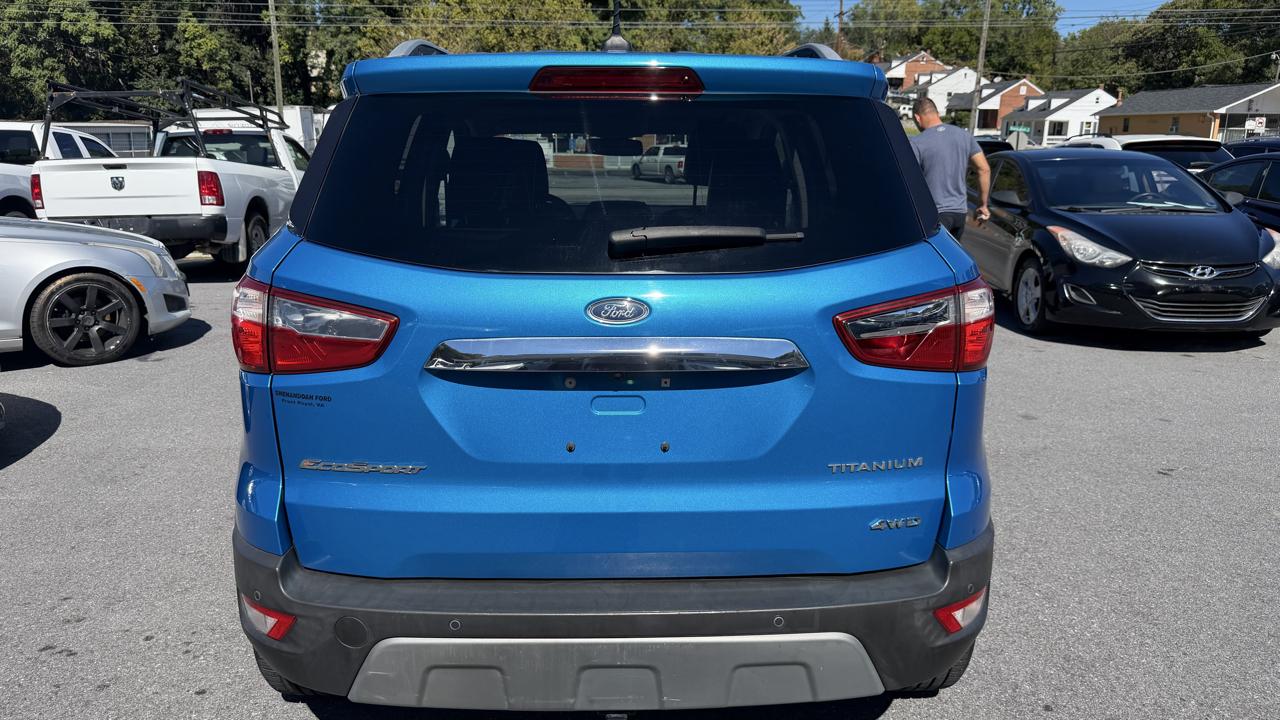 Ford EcoSport Titanium 4WD 2018