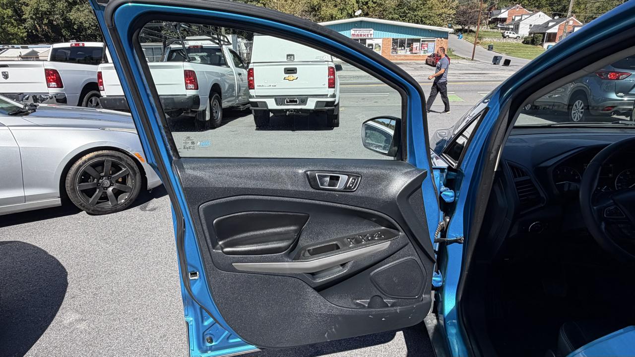 Ford EcoSport Titanium 4WD 2018