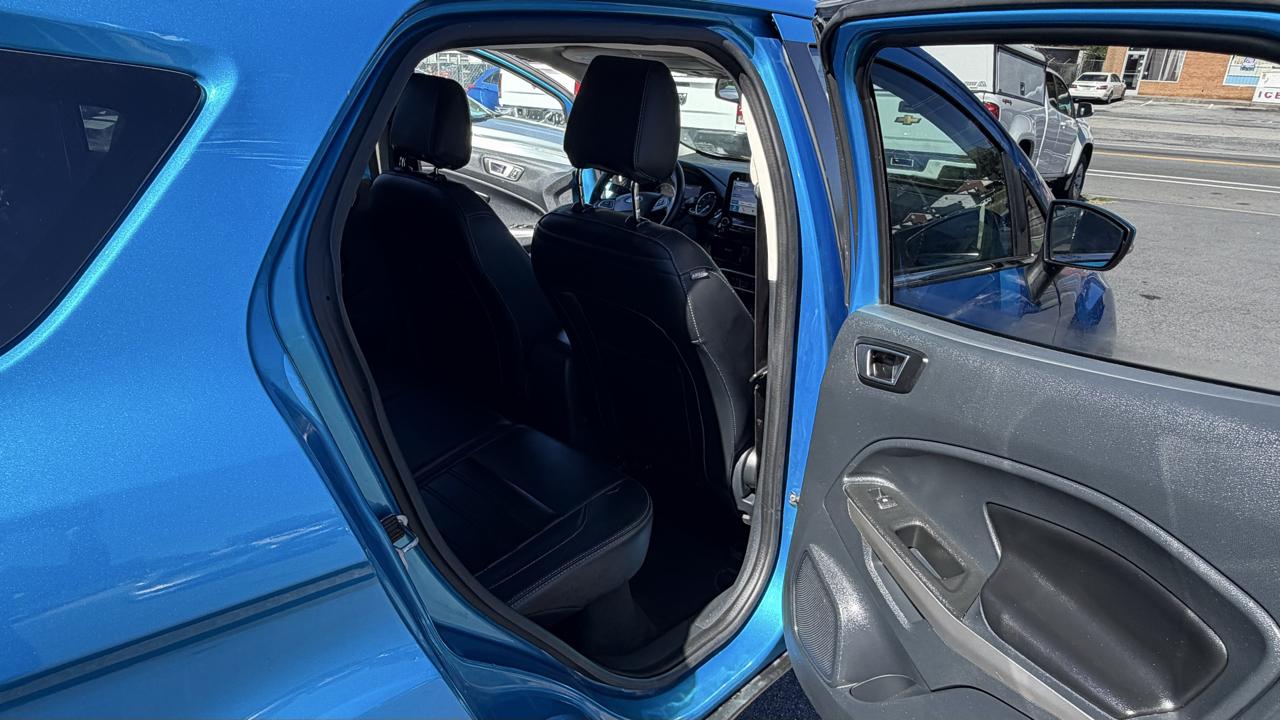 Ford EcoSport Titanium 4WD 2018
