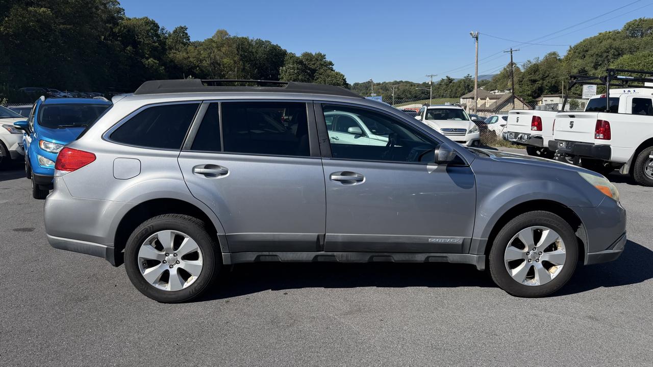 Subaru Outback 2.5i Limited Wagon 2010