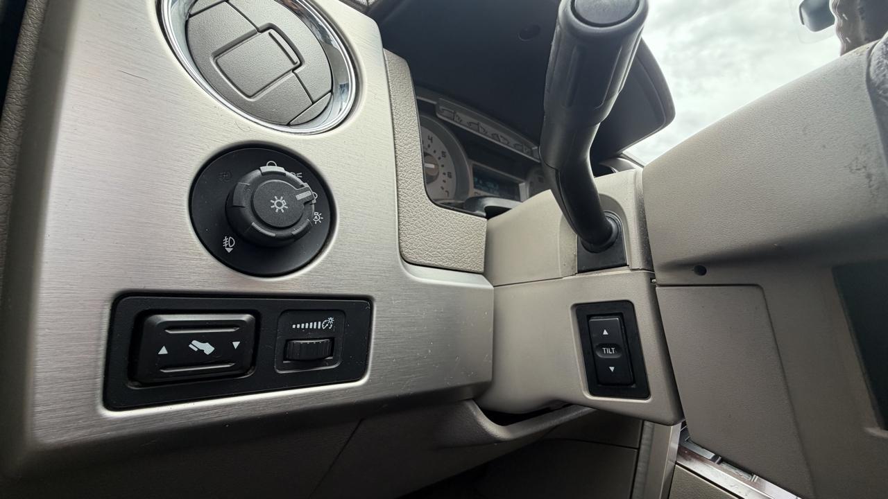 Ford F-150 4WD SuperCrew 145" Platinum 2010