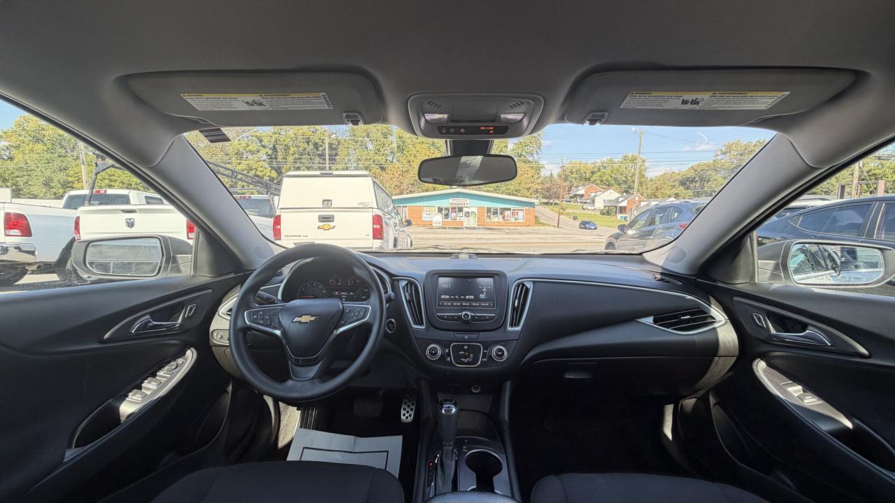 Chevrolet Malibu 4dr Sdn LS 2017