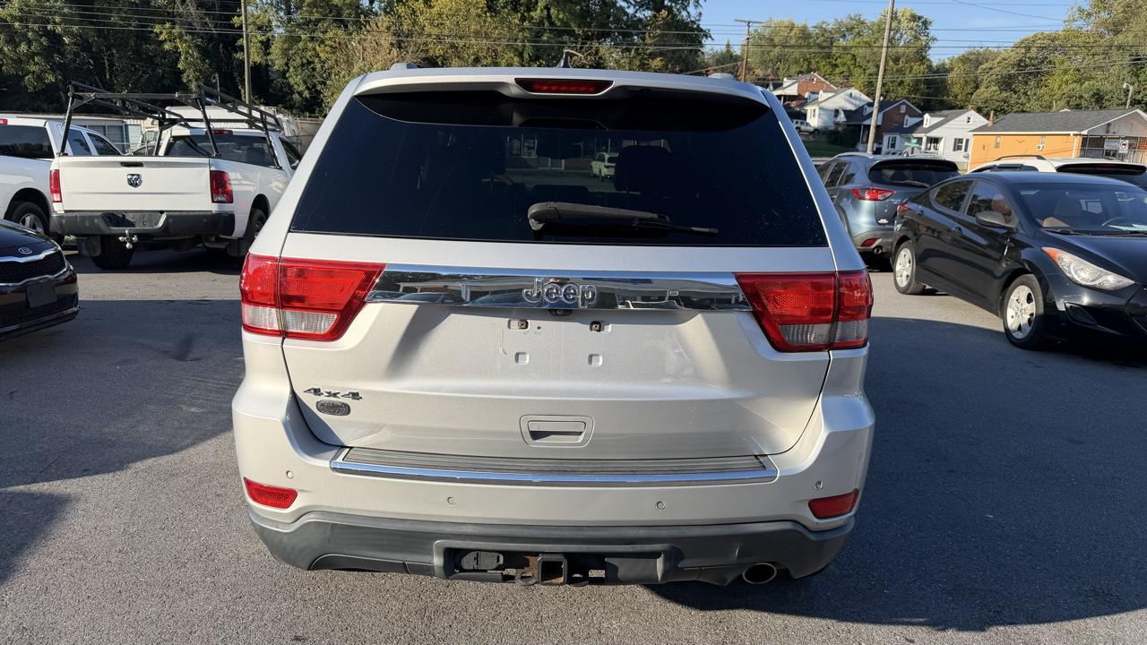 Jeep Grand Cherokee 4dr Overland 4WD 2012