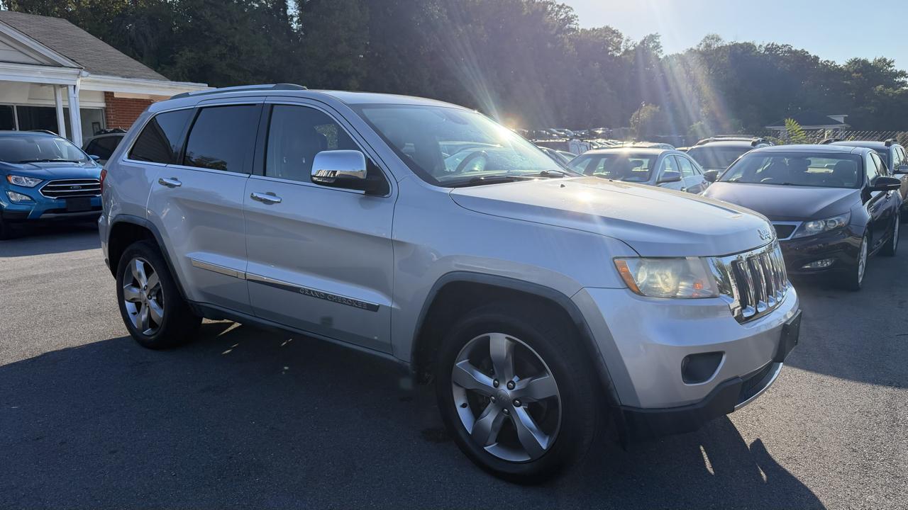 Jeep Grand Cherokee 4dr Overland 4WD 2012