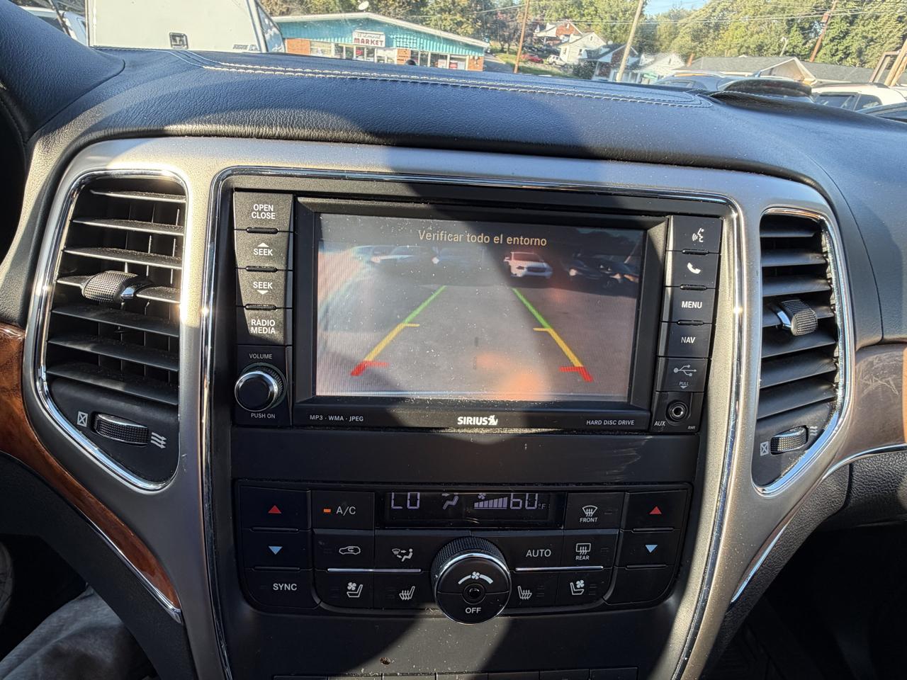 Jeep Grand Cherokee 4dr Overland 4WD 2012