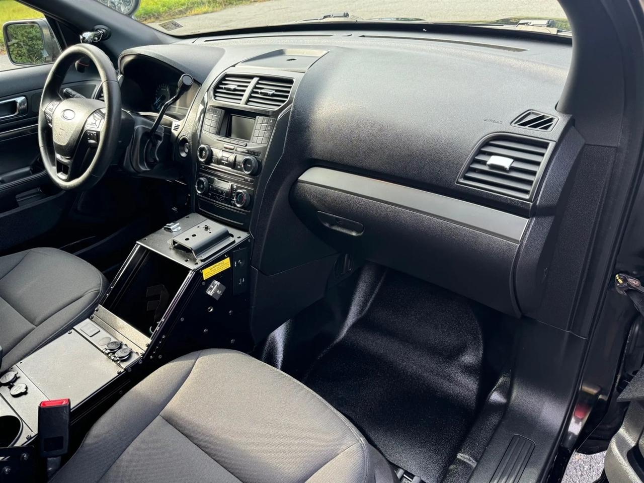 Ford Explorer Police 4WD 2016