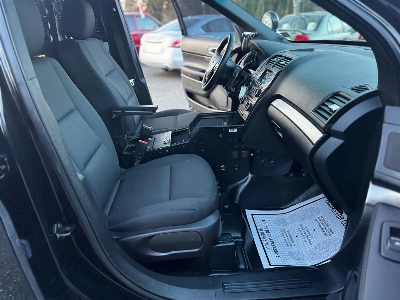 Ford Explorer Sport 4D SUV 4WD 2016