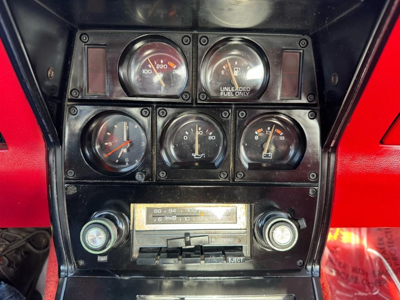 Chevrolet Corvette 1LT Convertible 1979