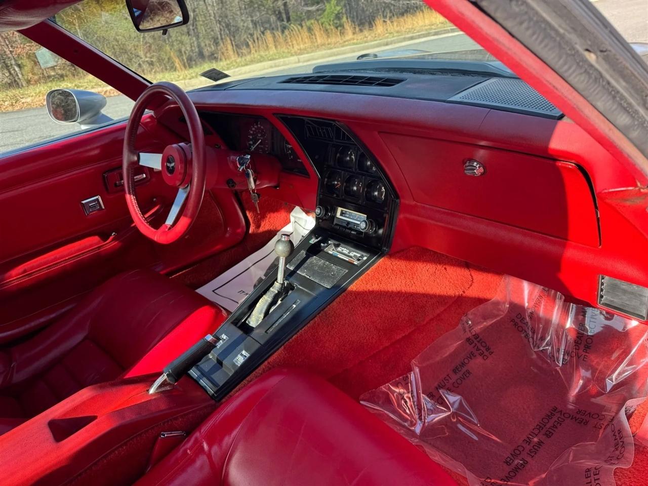 Chevrolet Corvette 1LT Convertible 1979