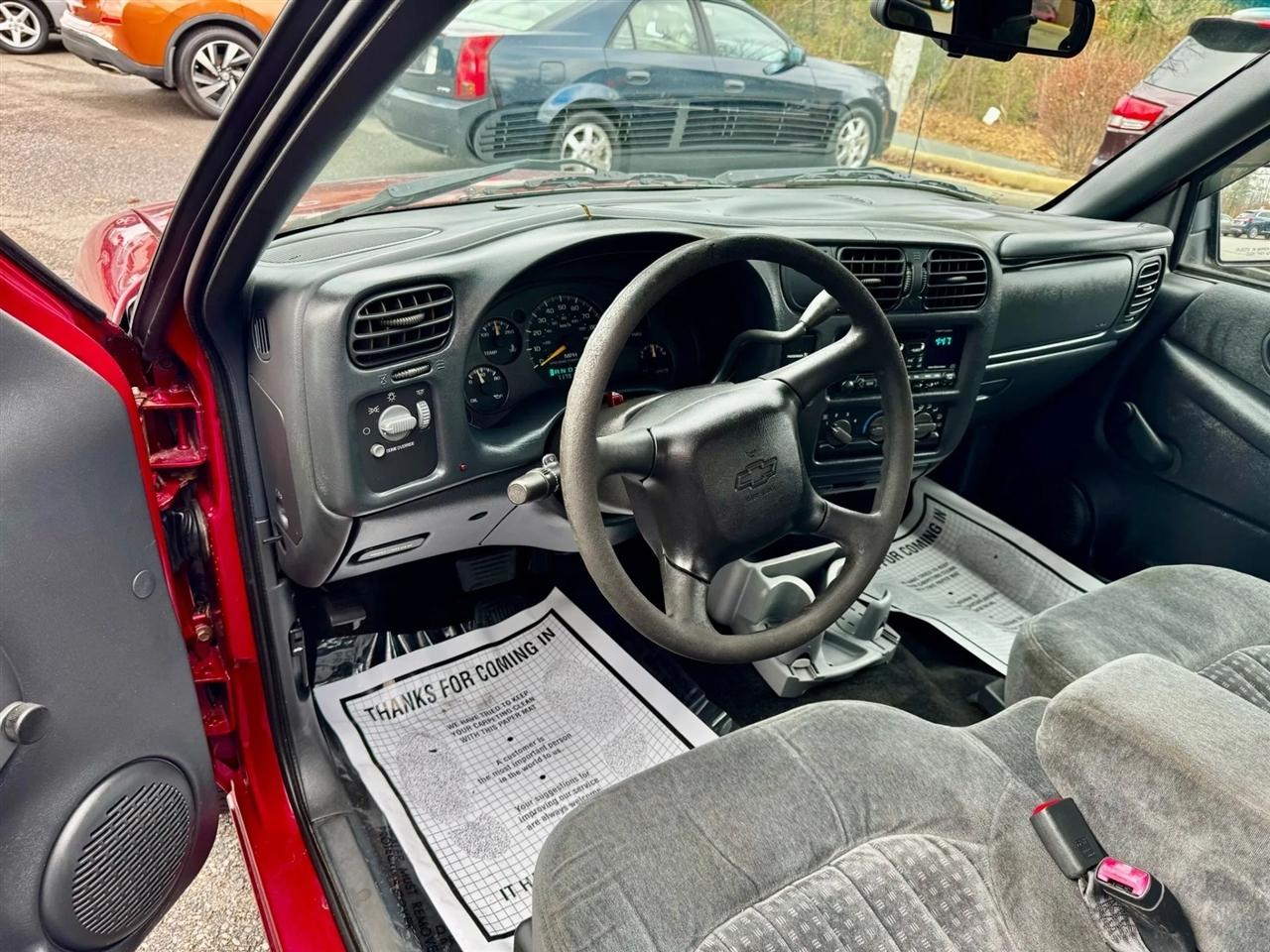 Chevrolet S10 Pickup LS Ext. Cab 2WD 2000