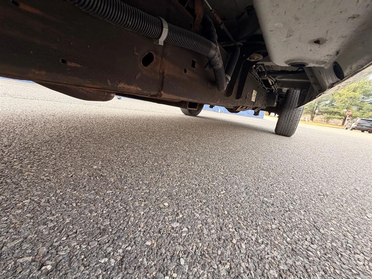 GMC Savana LS G2500 2012