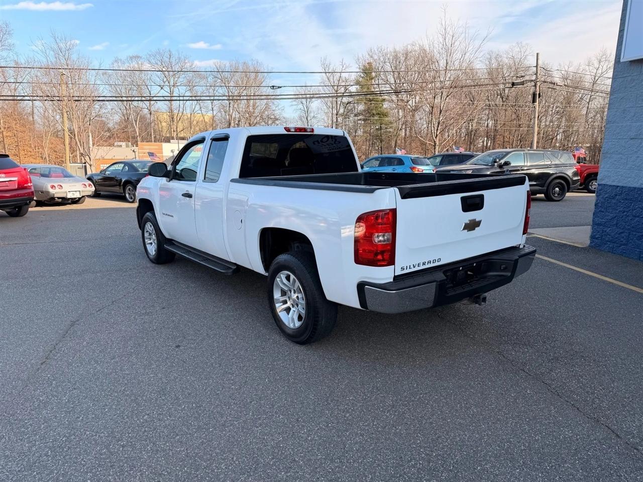 Chevrolet Silverado 1500 1LT Double Cab 4WD 2010