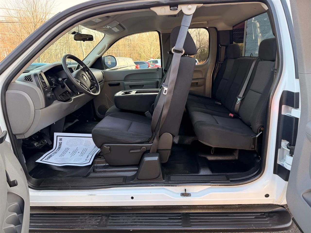 Chevrolet Silverado 1500 1LT Double Cab 4WD 2010