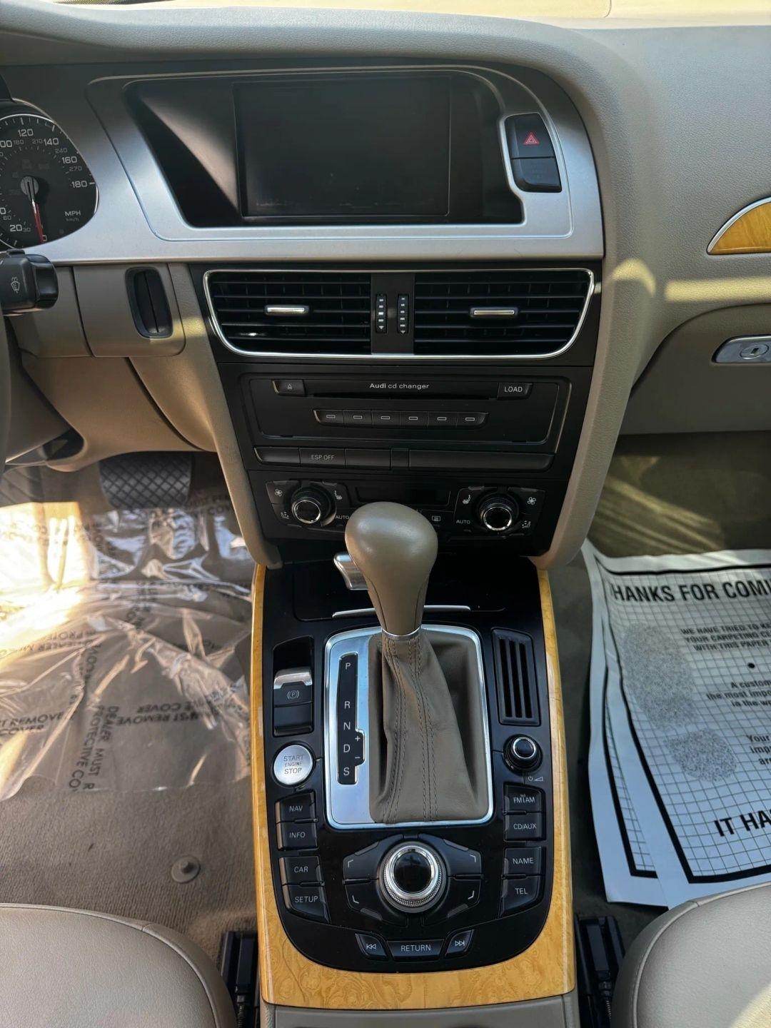 Audi A4 3.2 Sedan quattro Tiptronic 2009