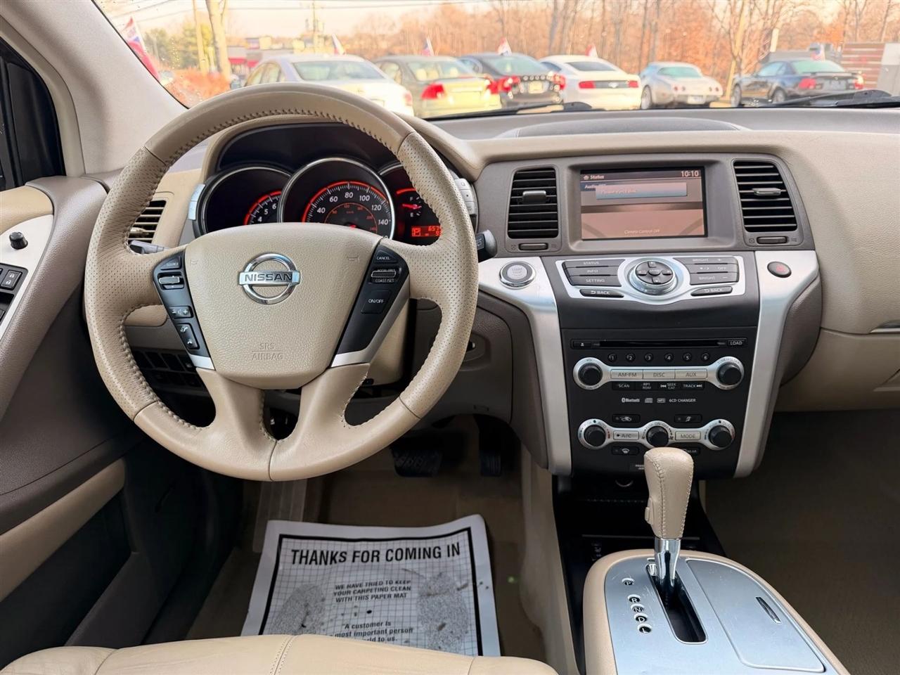 Nissan Murano S AWD 2010