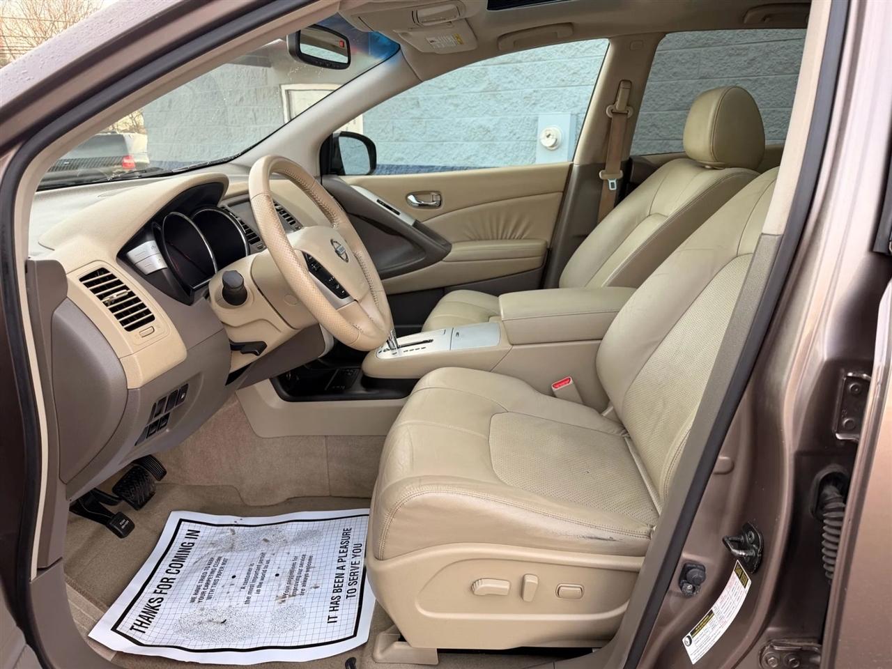 Nissan Murano S AWD 2010