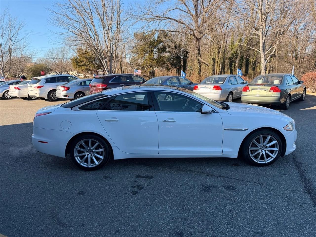 Jaguar XJ-Series XJ 2011