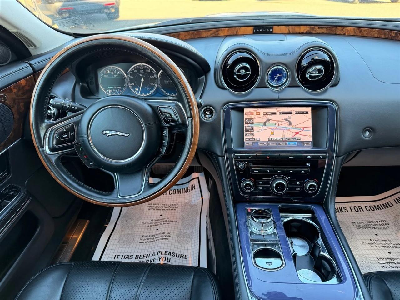 Jaguar XJ-Series XJ 2011