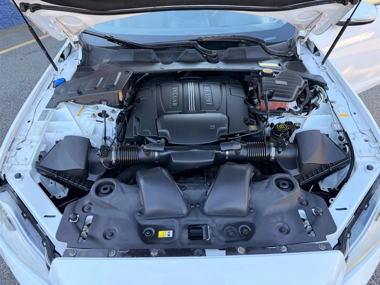 Jaguar XJ-Series XJ 2011