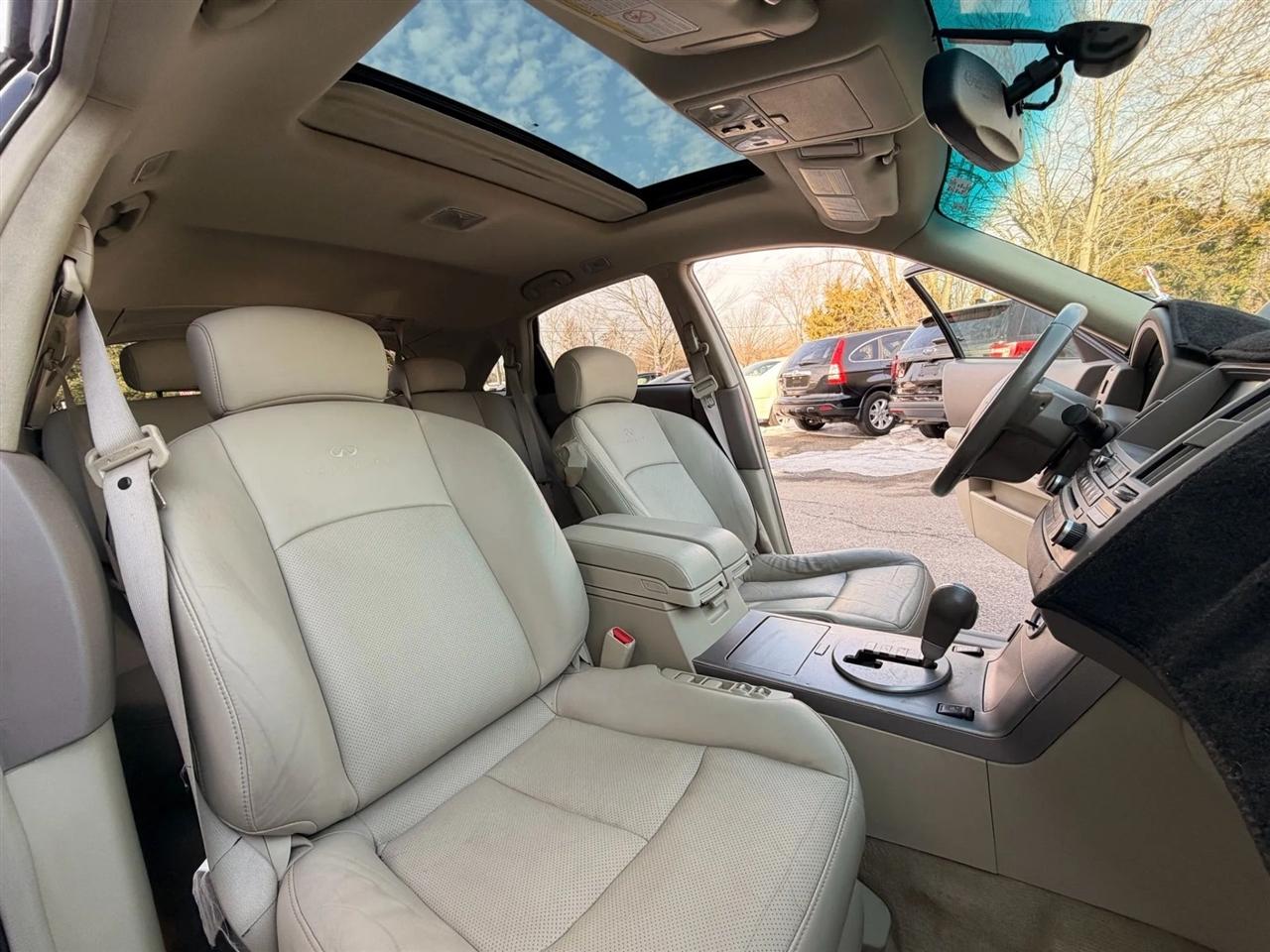 Infiniti FX FX35 AWD 2005