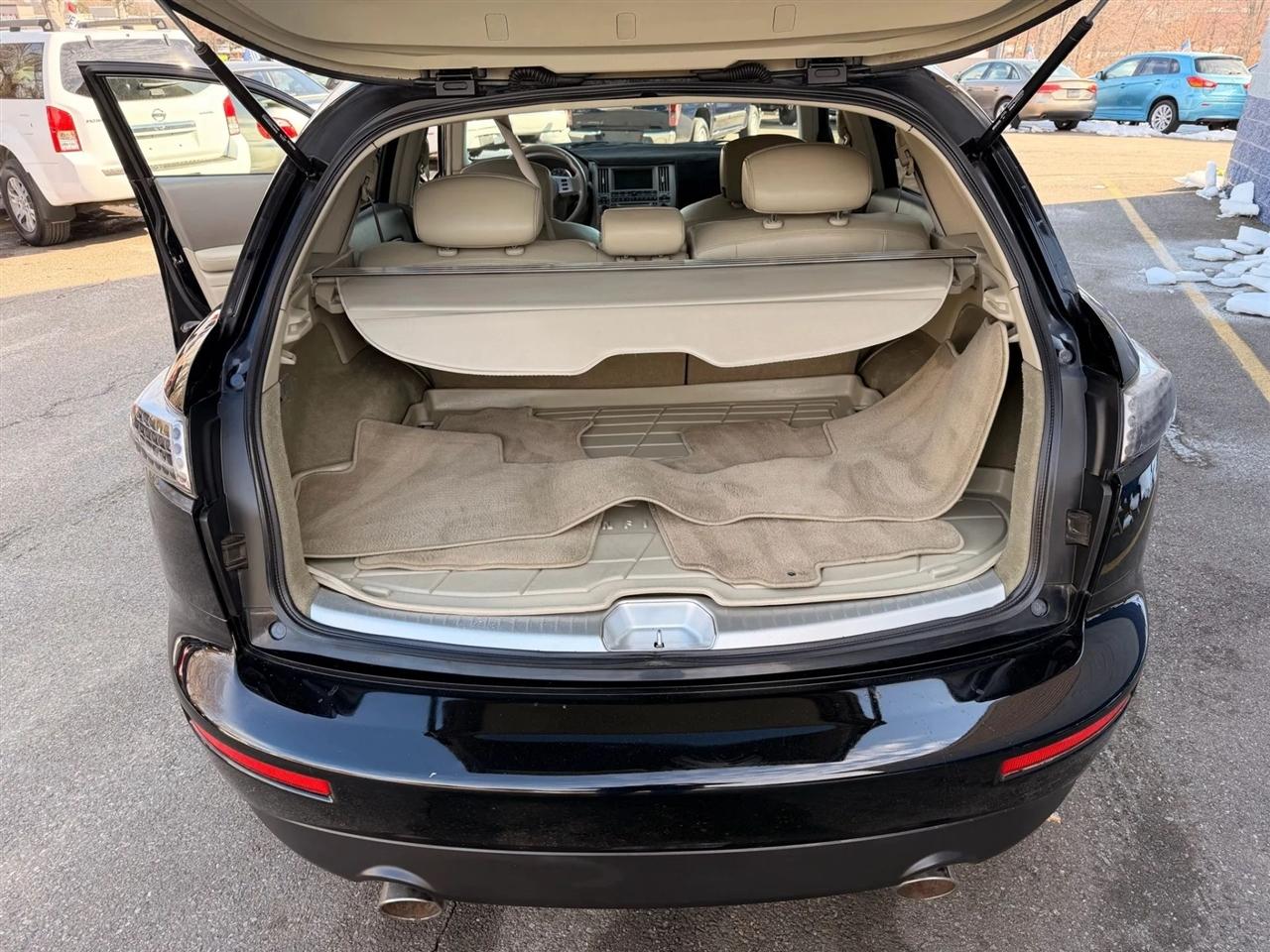 Infiniti FX FX35 AWD 2005