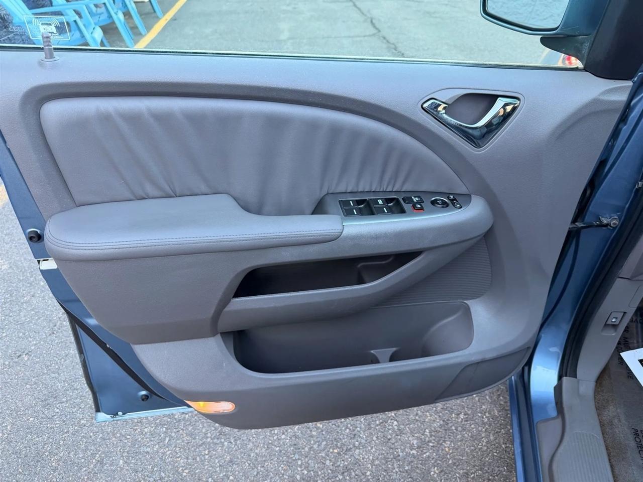 Honda Odyssey EX-L w/ DVD 2009