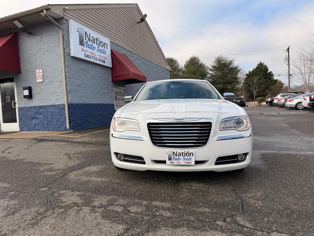 Chrysler 300 Limited RWD 2012