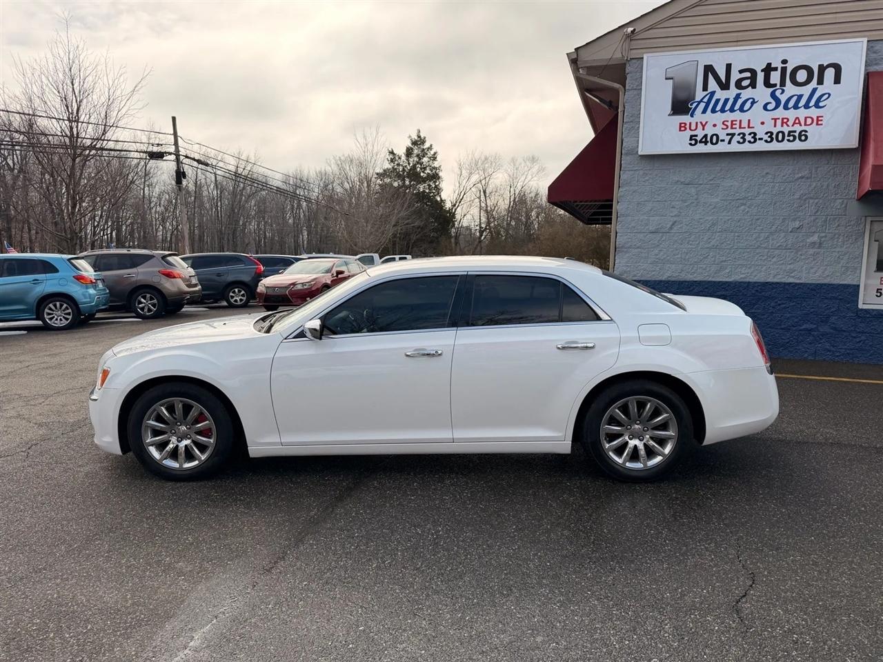 Chrysler 300 Limited RWD 2012