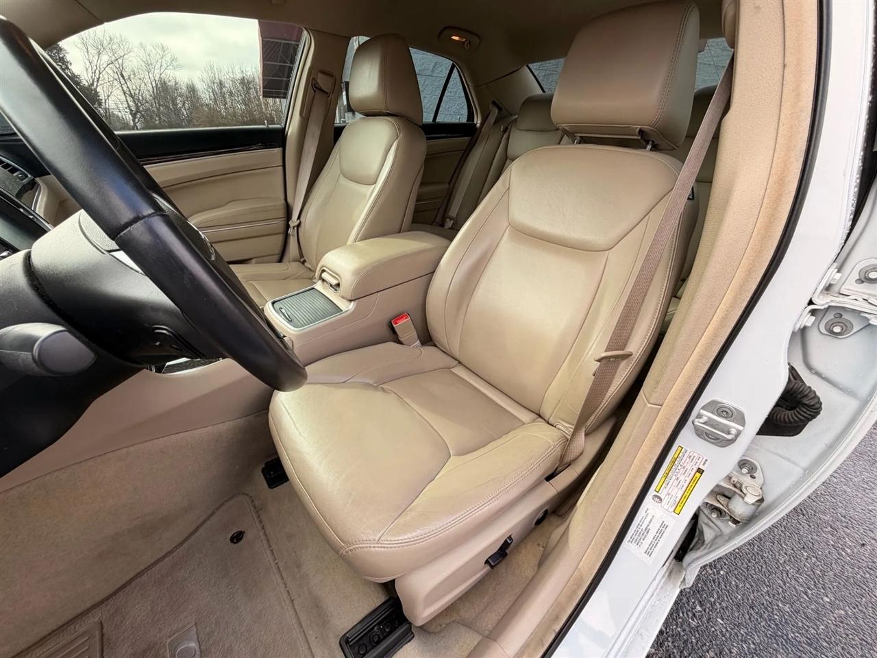 Chrysler 300 Limited RWD 2012