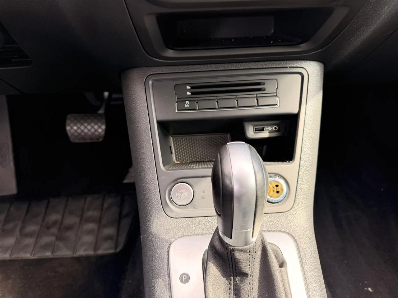 Volkswagen Tiguan S 2017