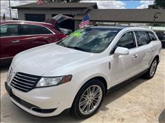 2019 Lincoln MKT 