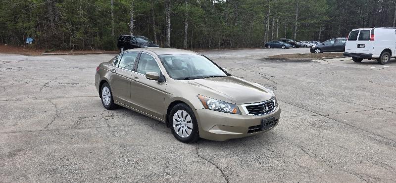 Honda Accord LX sedan AT 2010