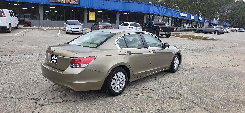 Honda Accord LX sedan AT 2010