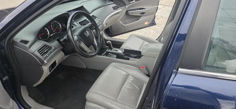 Honda Accord EX-L Sedan AT 2010