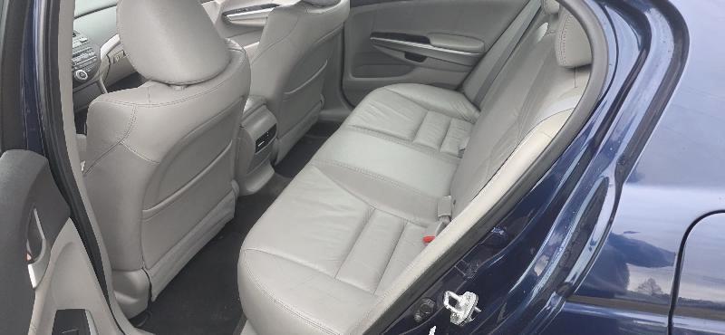 Honda Accord EX-L Sedan AT 2010