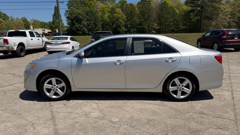 Toyota Camry SE 2012