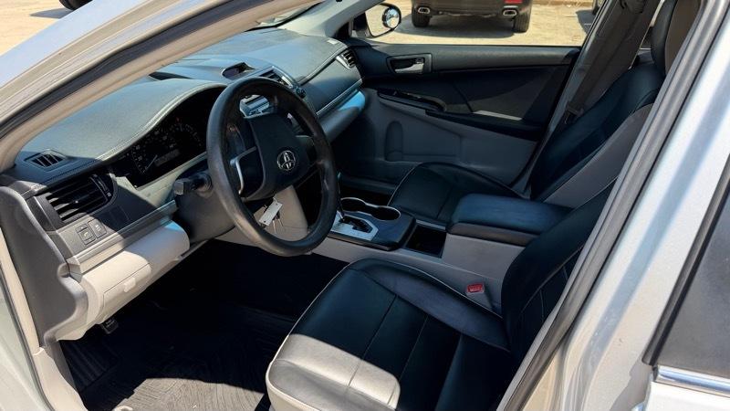 Toyota Camry SE 2012