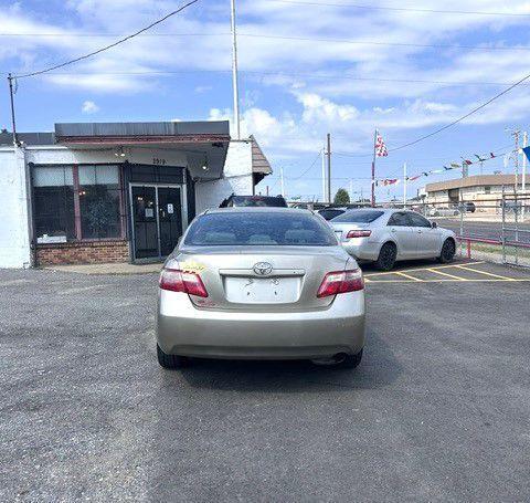Toyota Camry photo 4