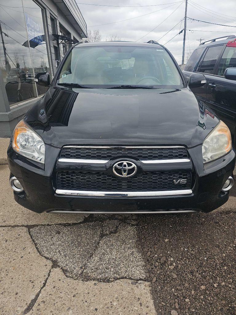 Toyota RAV4 Limited V6 4WD 2009